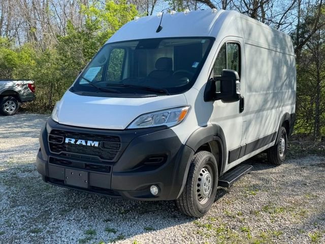 Used 2024 RAM ProMaster 3500 w/ Convenience Group image 2
