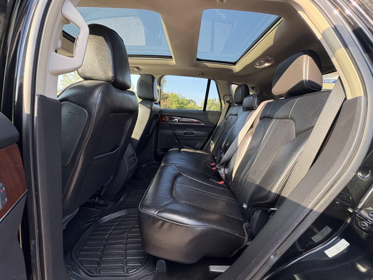 Used 2014 Lincoln MKX AWD w/ Equipment Group 102A image 17