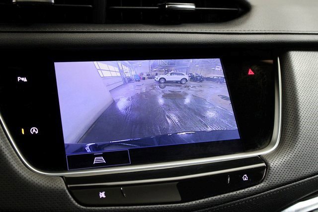 Certified 2025 Cadillac XT5 Premium Luxury image 16