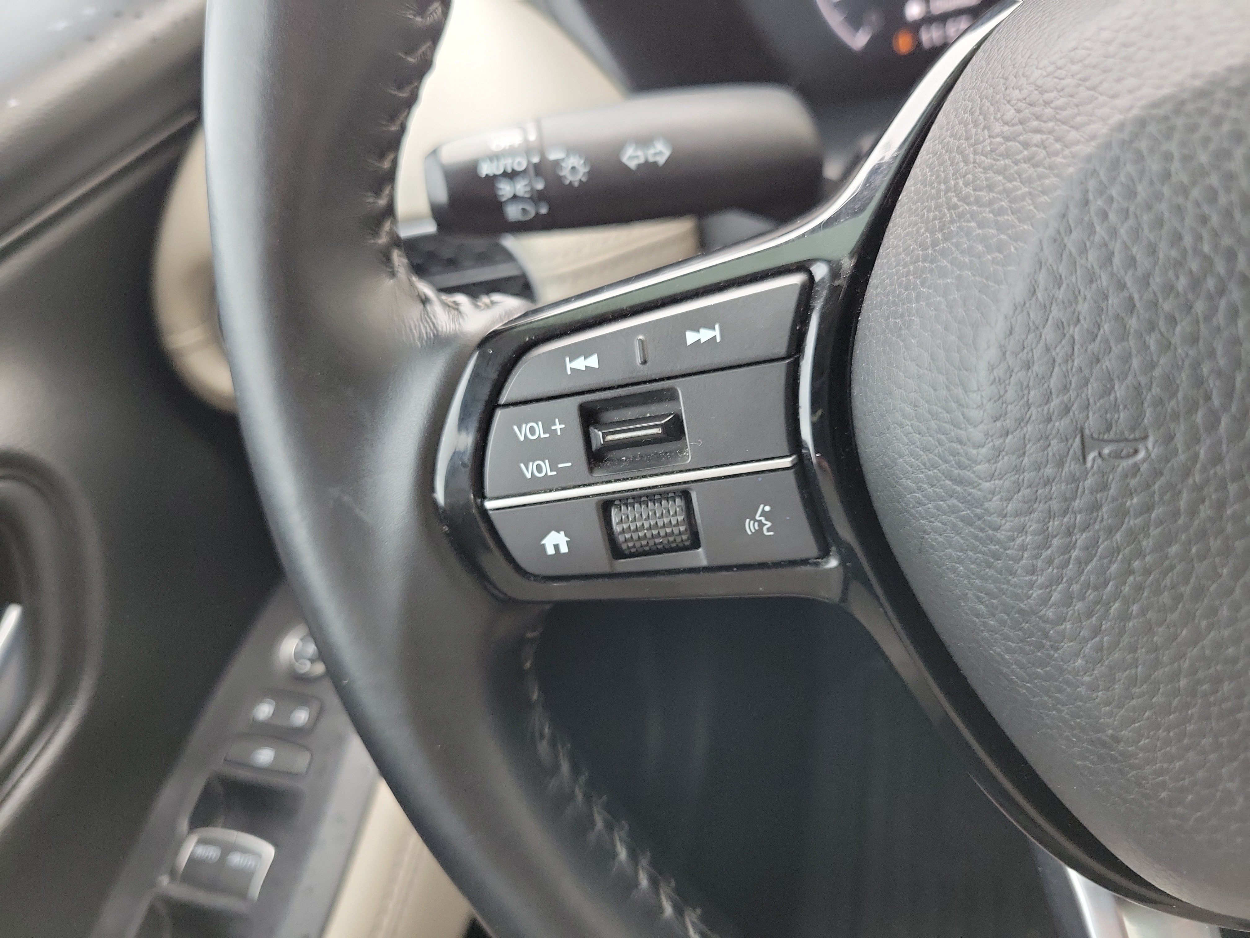 Used 2026 Honda HR-V EX-L image 24