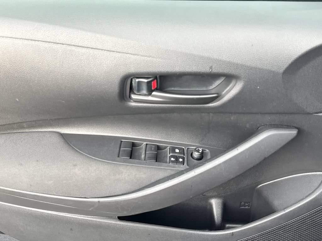 Used 2024 Toyota Corolla LE FWD image 15