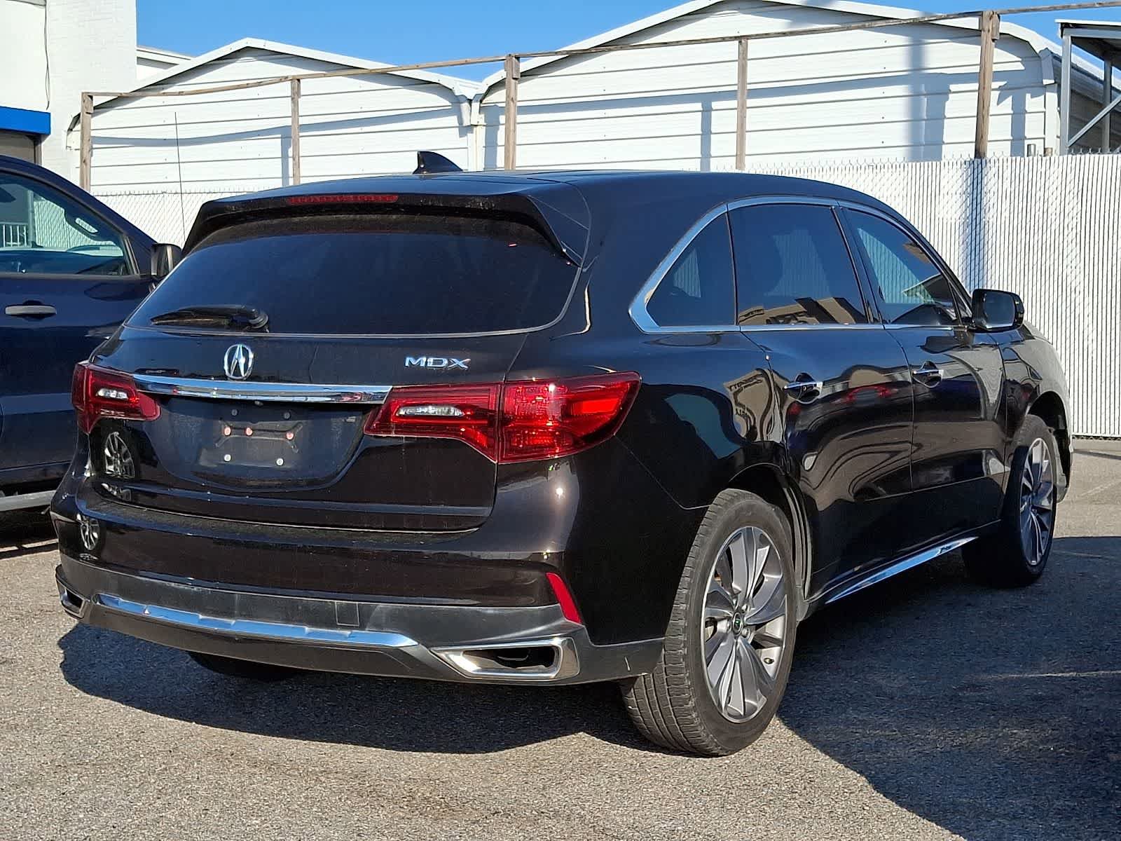 Used 2017 Acura MDX FWD w/ Technology Package image 3
