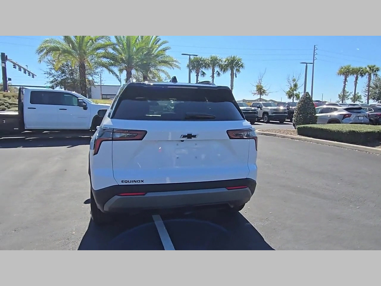 New 2026 Chevrolet Equinox LT w/ Convenience Package II image 18