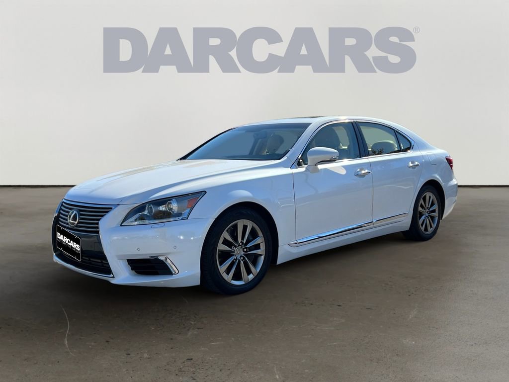 Used 2016 Lexus LS 460 AWD image 2