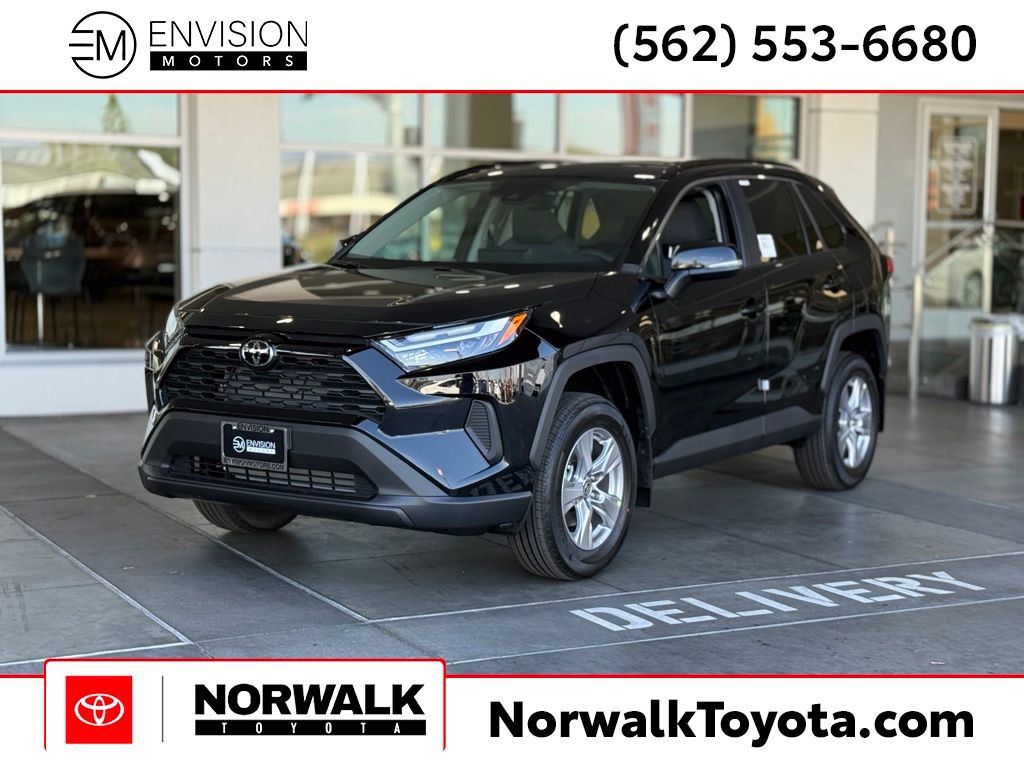 New 2025 Toyota RAV4 XLE