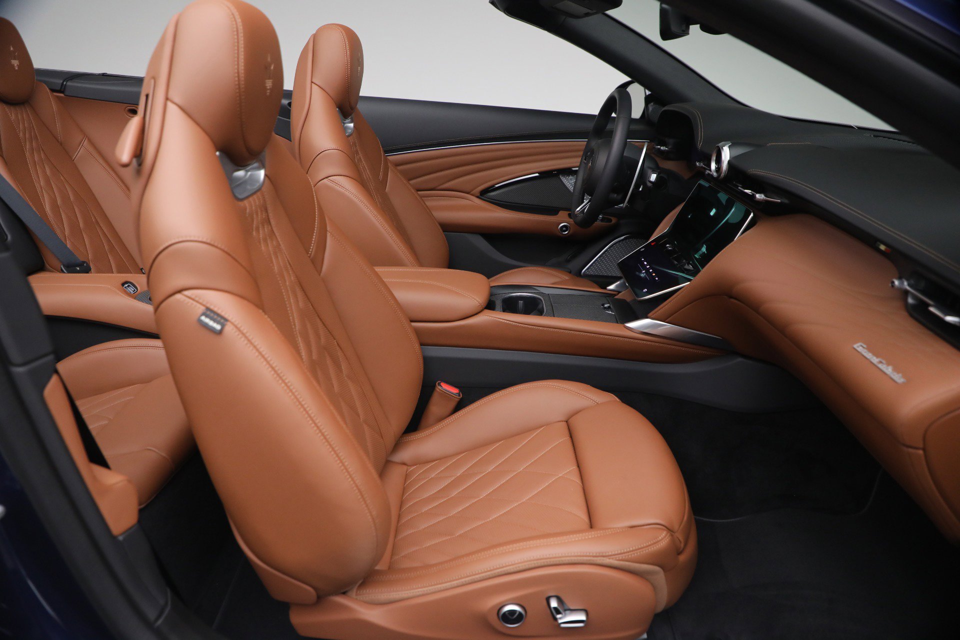 New 2026 Maserati GranCabrio Trofeo AWD/4WD image 17