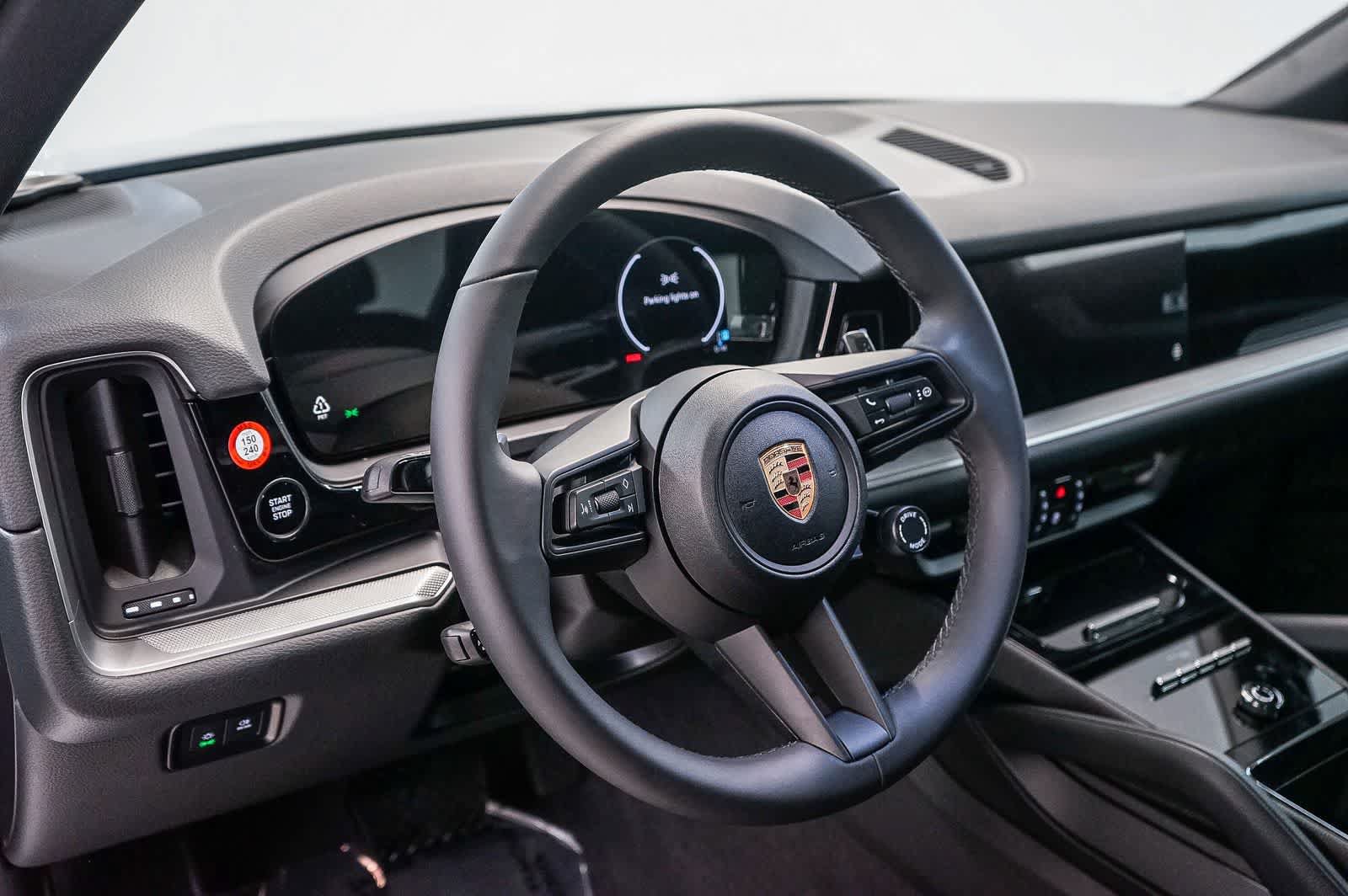 New 2026 Porsche Cayenne AWD/4WD image 4