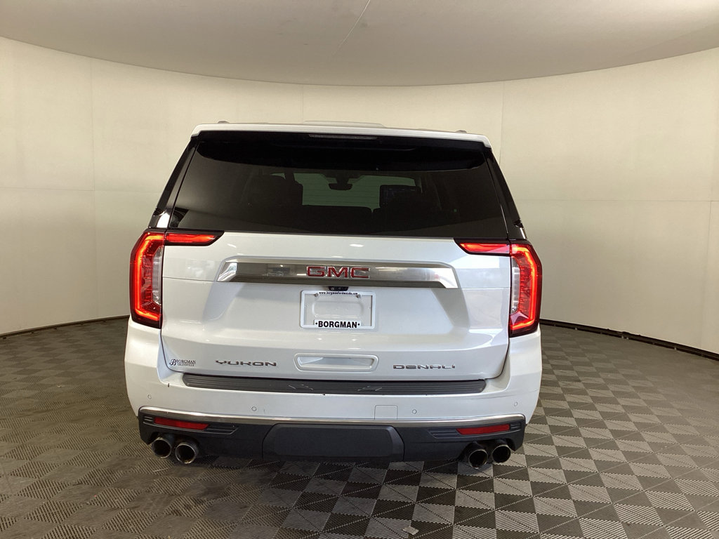 Used 2021 GMC Yukon Denali AWD/4WD image 3