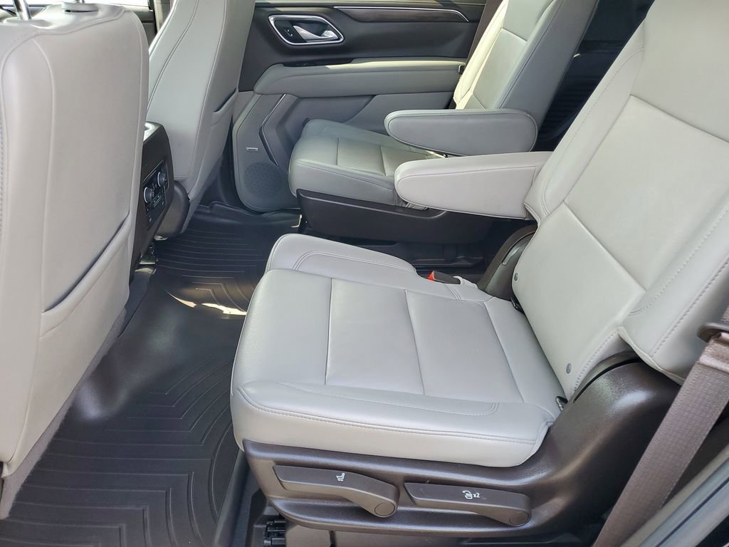 Used 2022 Chevrolet Tahoe Z71 w/ Luxury Package image 22