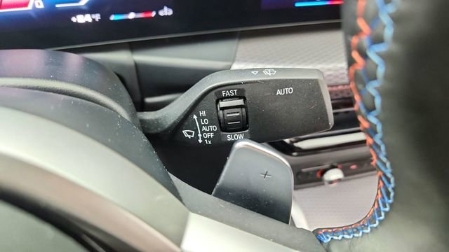 Used 2026 BMW M440i Coupe RWD image 38