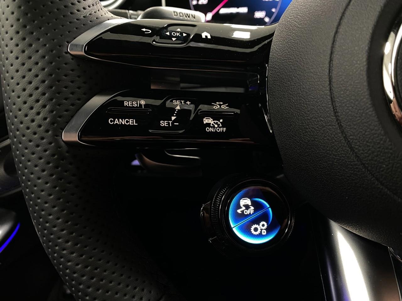 New 2026 Mercedes-Benz GLC 43 AMG 4MATIC Coupe image 17