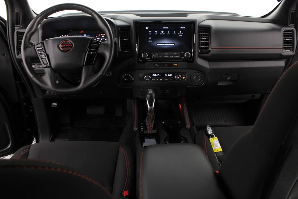 Used 2024 Nissan Frontier PRO-4X w/ Technology Package AWD/4WD image 9