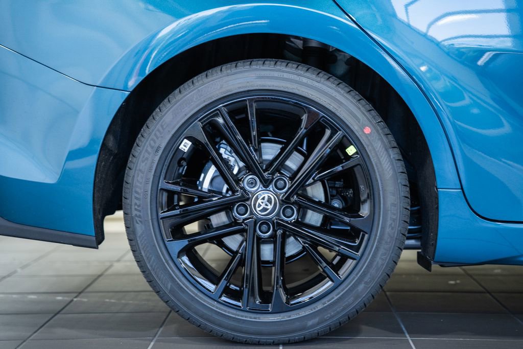 New 2026 Toyota Camry SE FWD image 15