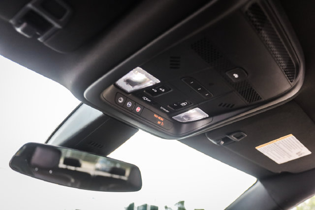 Used 2023 Cadillac XT6 Premium Luxury AWD/4WD image 63