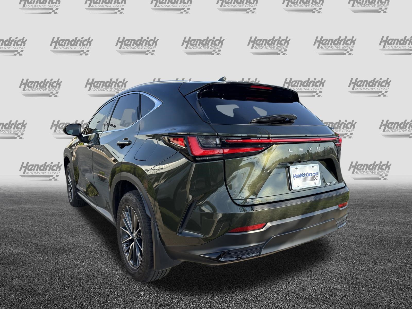 Used 2024 Lexus NX 250 FWD image 8