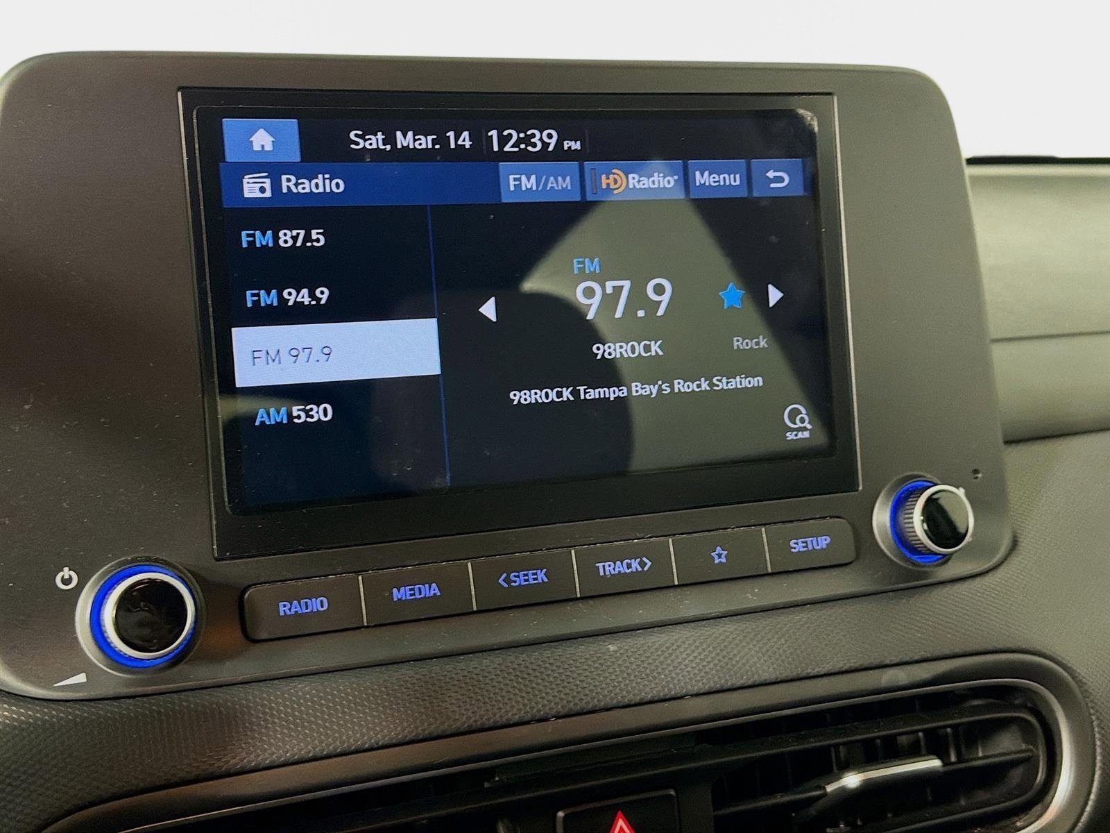 Used 2022 Hyundai Kona SE w/ Cargo Package image 15