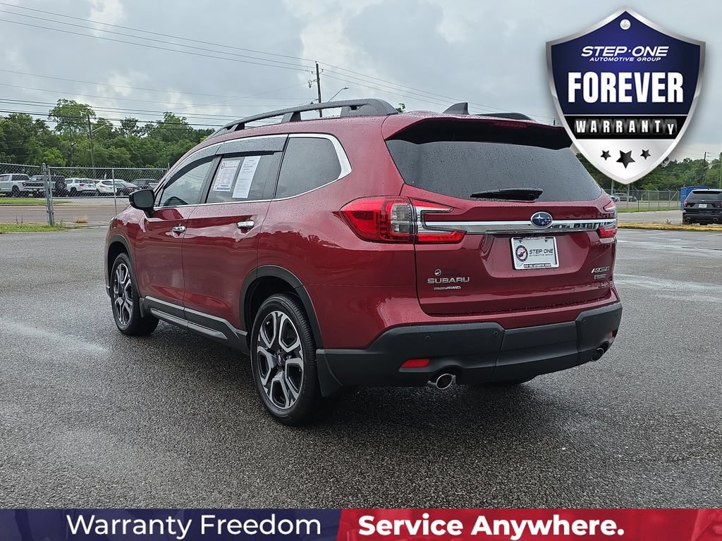 Used 2025 Subaru Ascent Touring AWD/4WD image 5