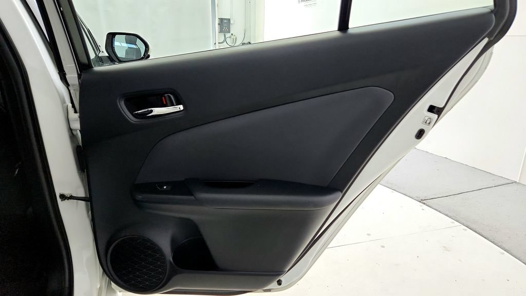 Used 2017 Toyota Prius Prime Advanced w/ Carpet Mat Package FWD image 18