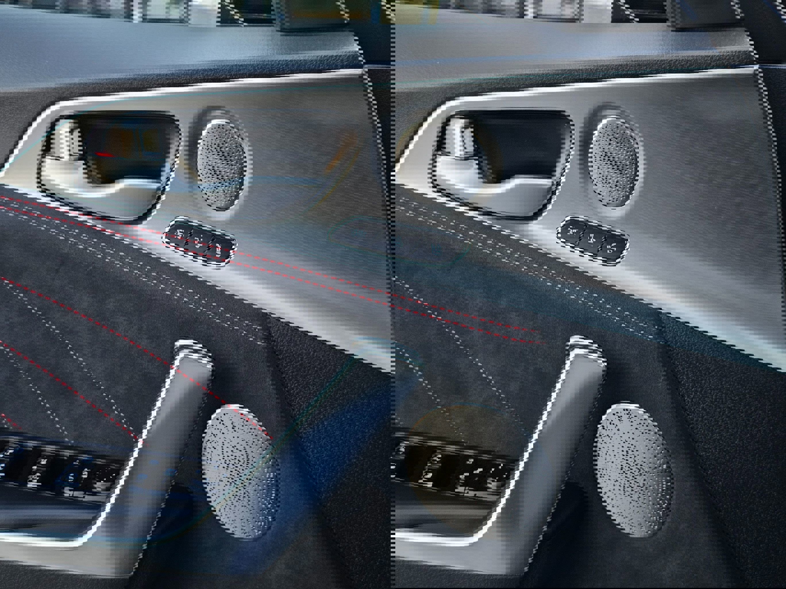 Used 2023 Kia Stinger GT2 w/ Option Group 015 image 38