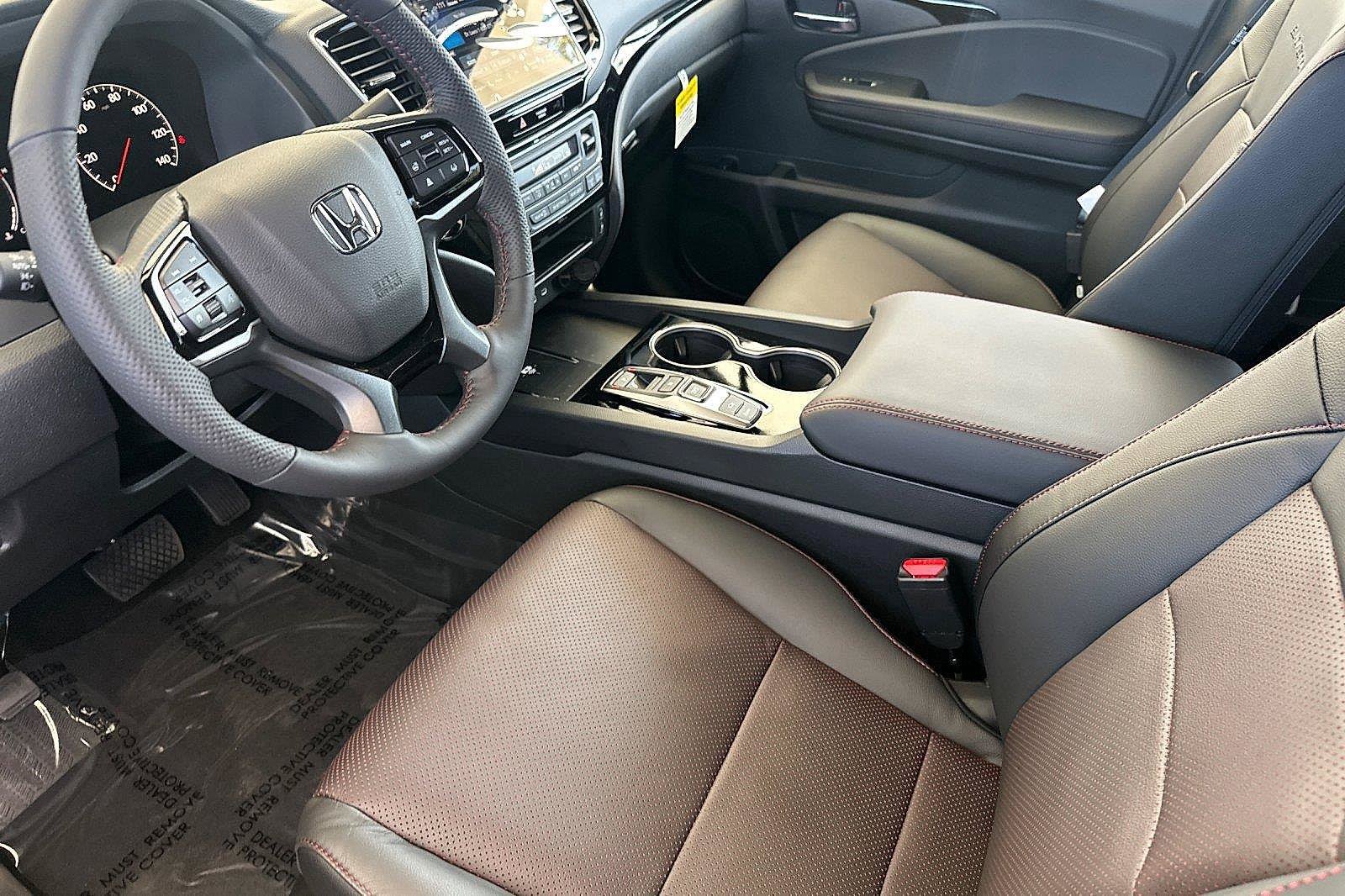 New 2026 Honda Ridgeline Black Edition image 9
