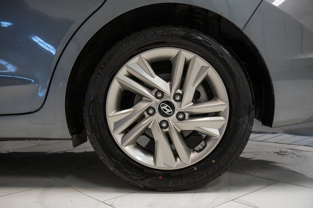 Used 2019 Hyundai Elantra SEL image 36