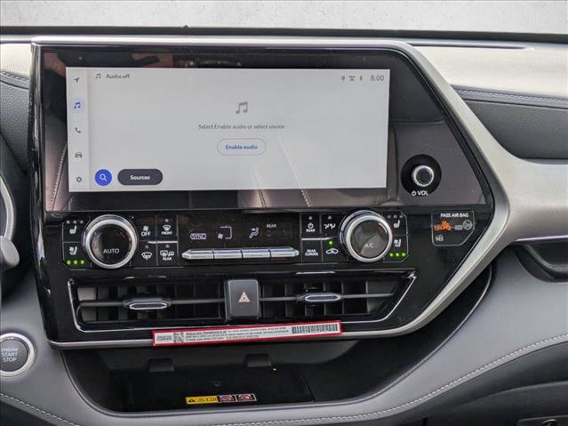 New 2025 Toyota Highlander Limited image 12