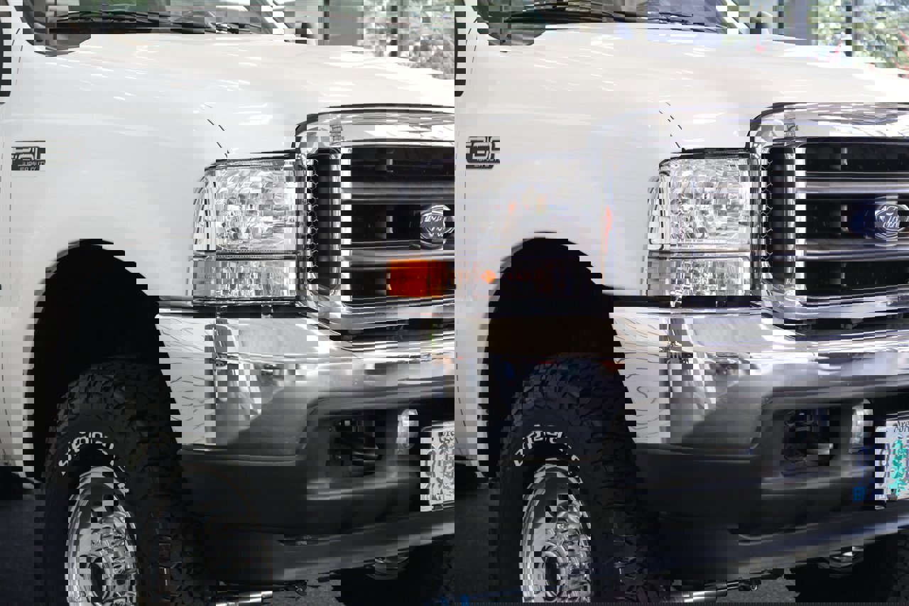 Used 2002 Ford F250 XLT image 11