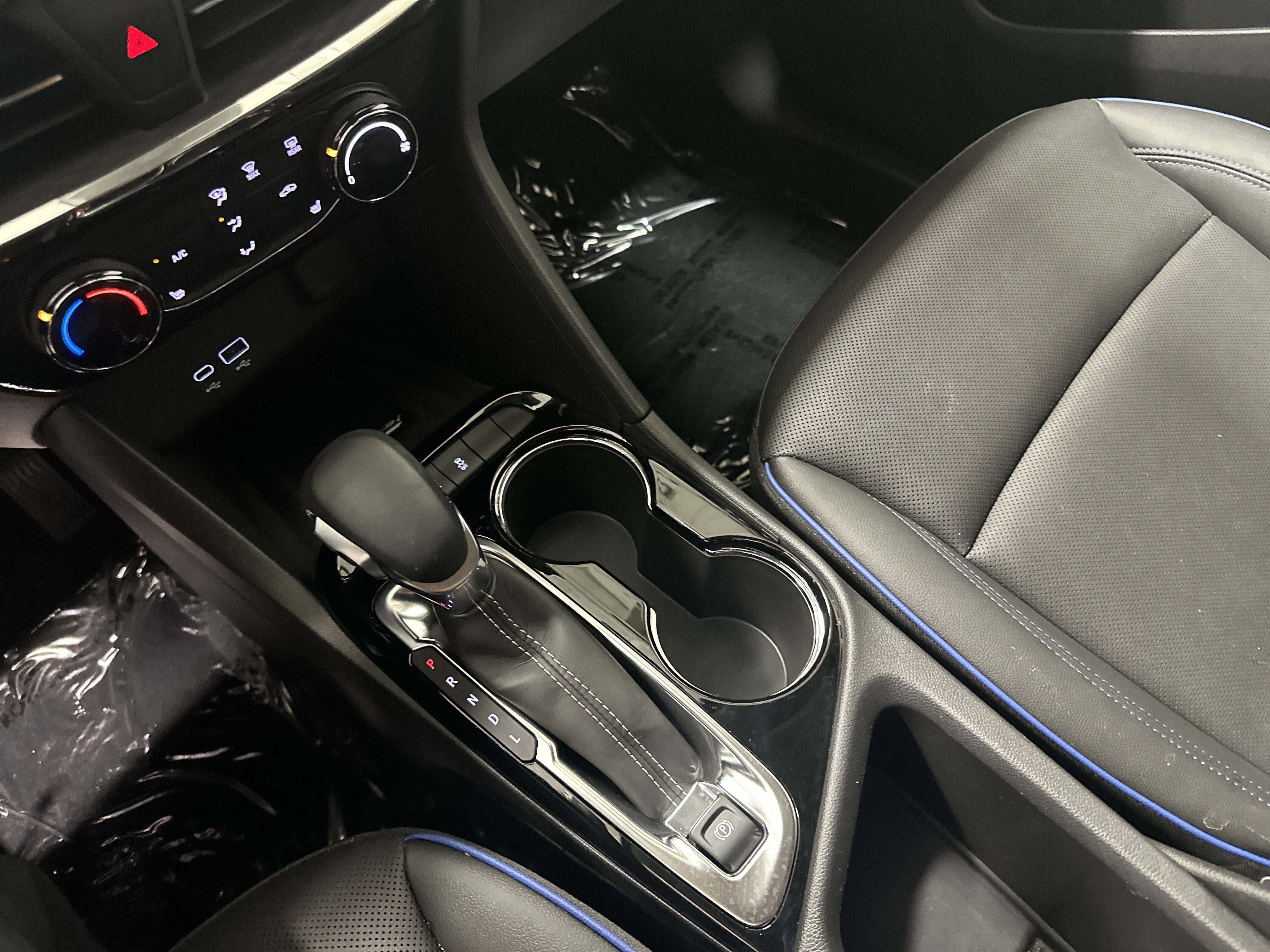 Used 2025 Buick Encore GX Sport Touring w/ Advanced Technology Package image 26