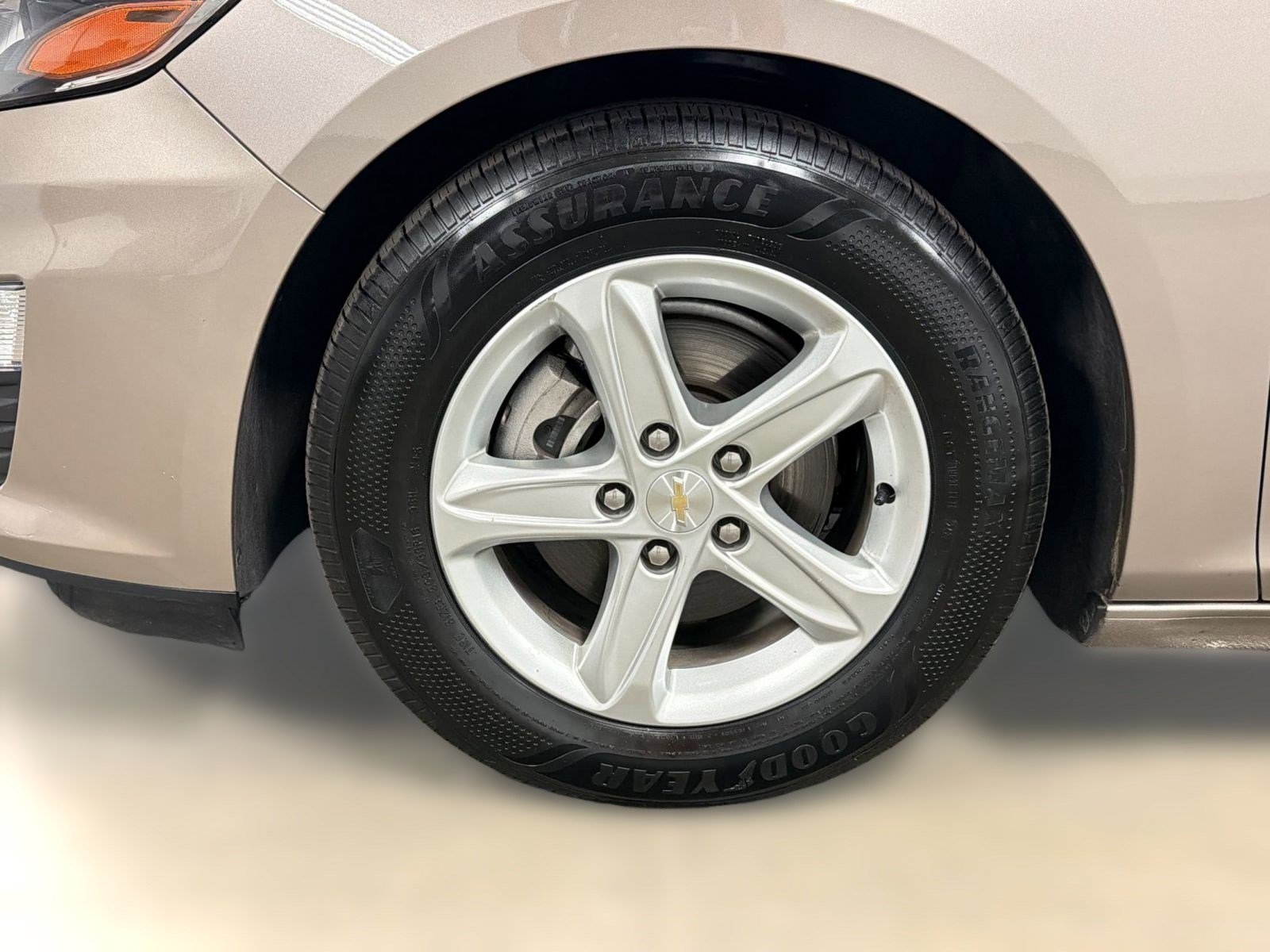 Used 2024 Chevrolet Malibu LT FWD image 11