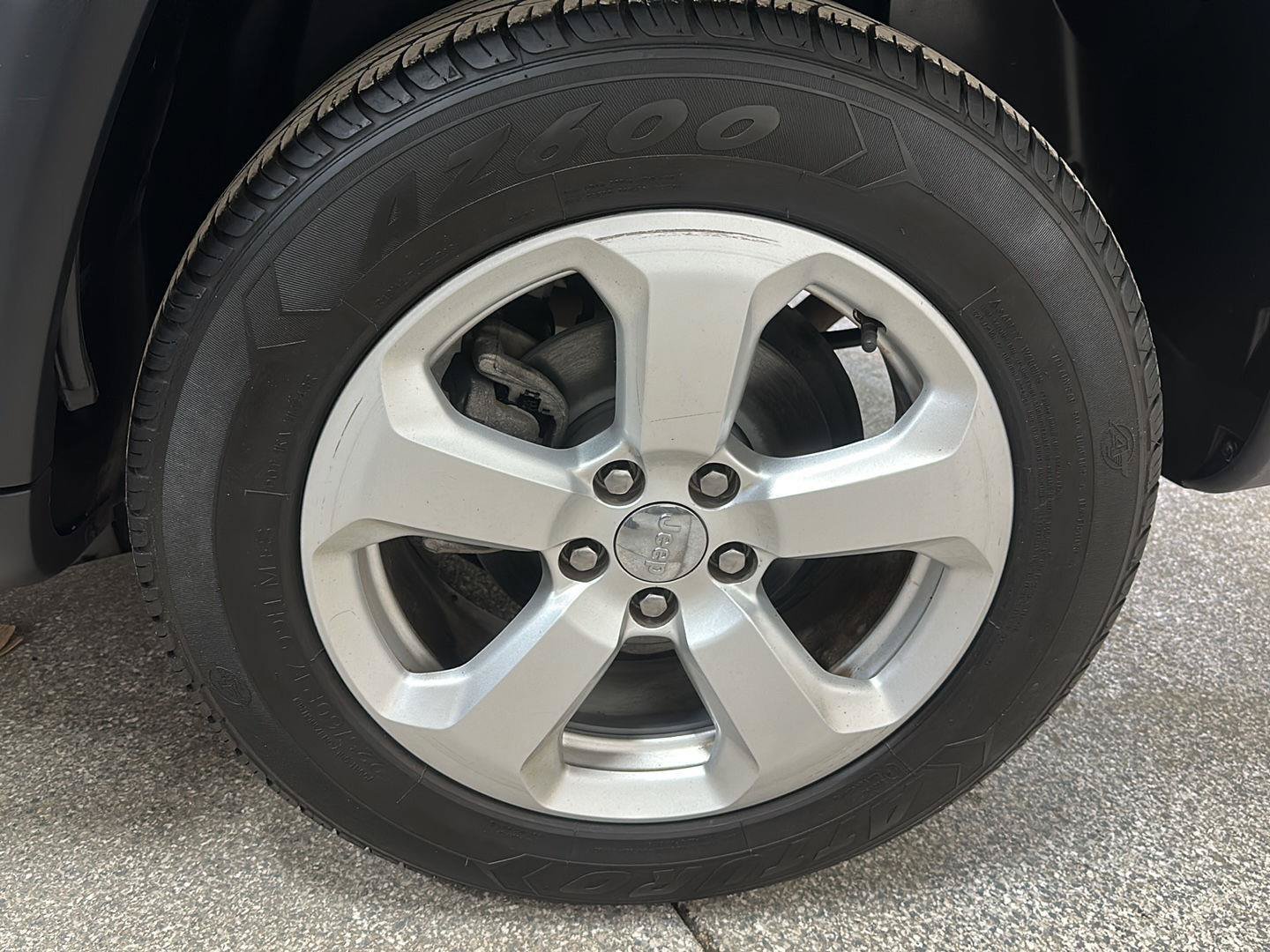 Used 2018 Jeep Compass Latitude w/ Popular Equipment Group AWD/4WD image 14