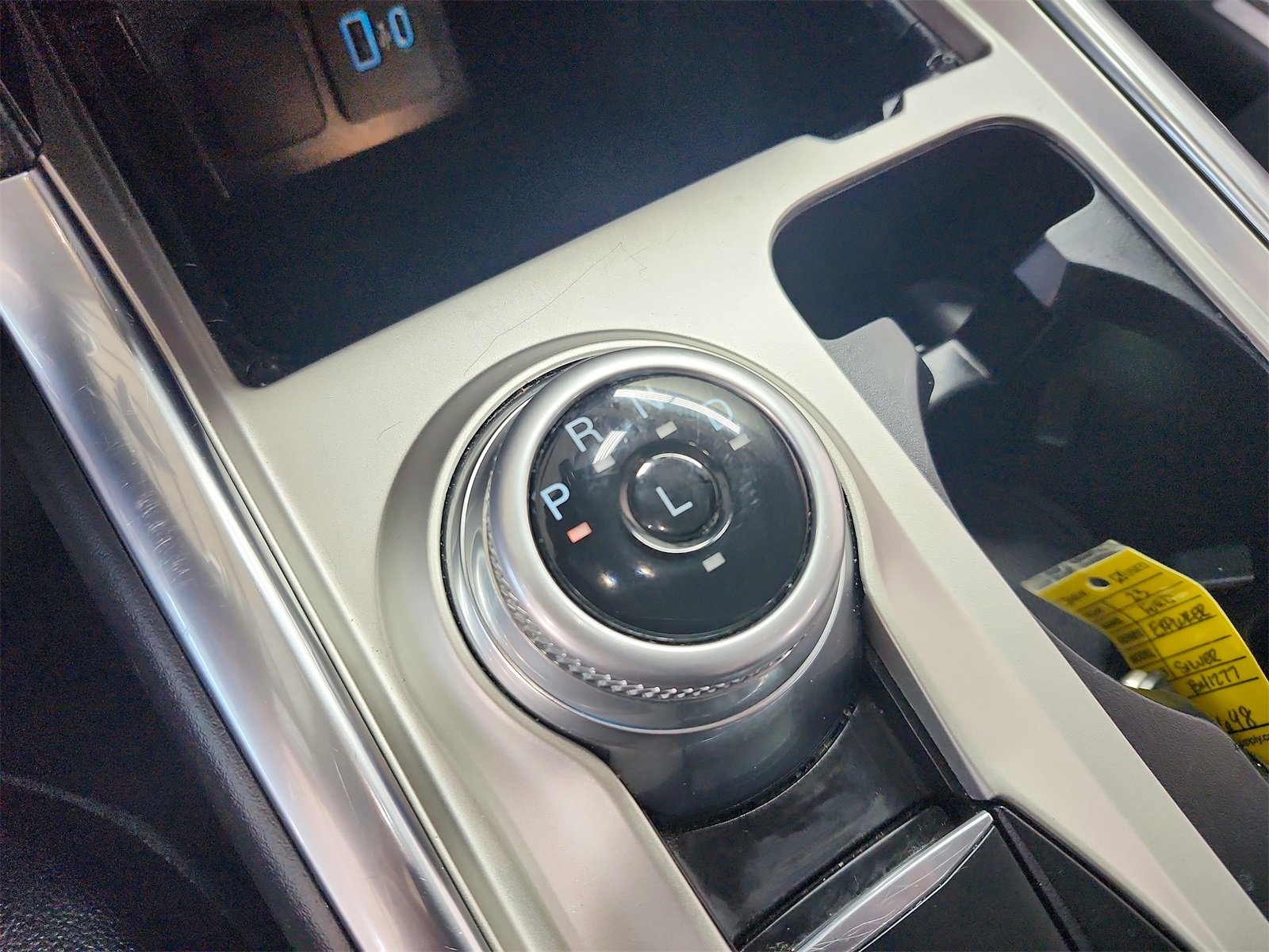 Used 2023 Ford Explorer Limited image 26