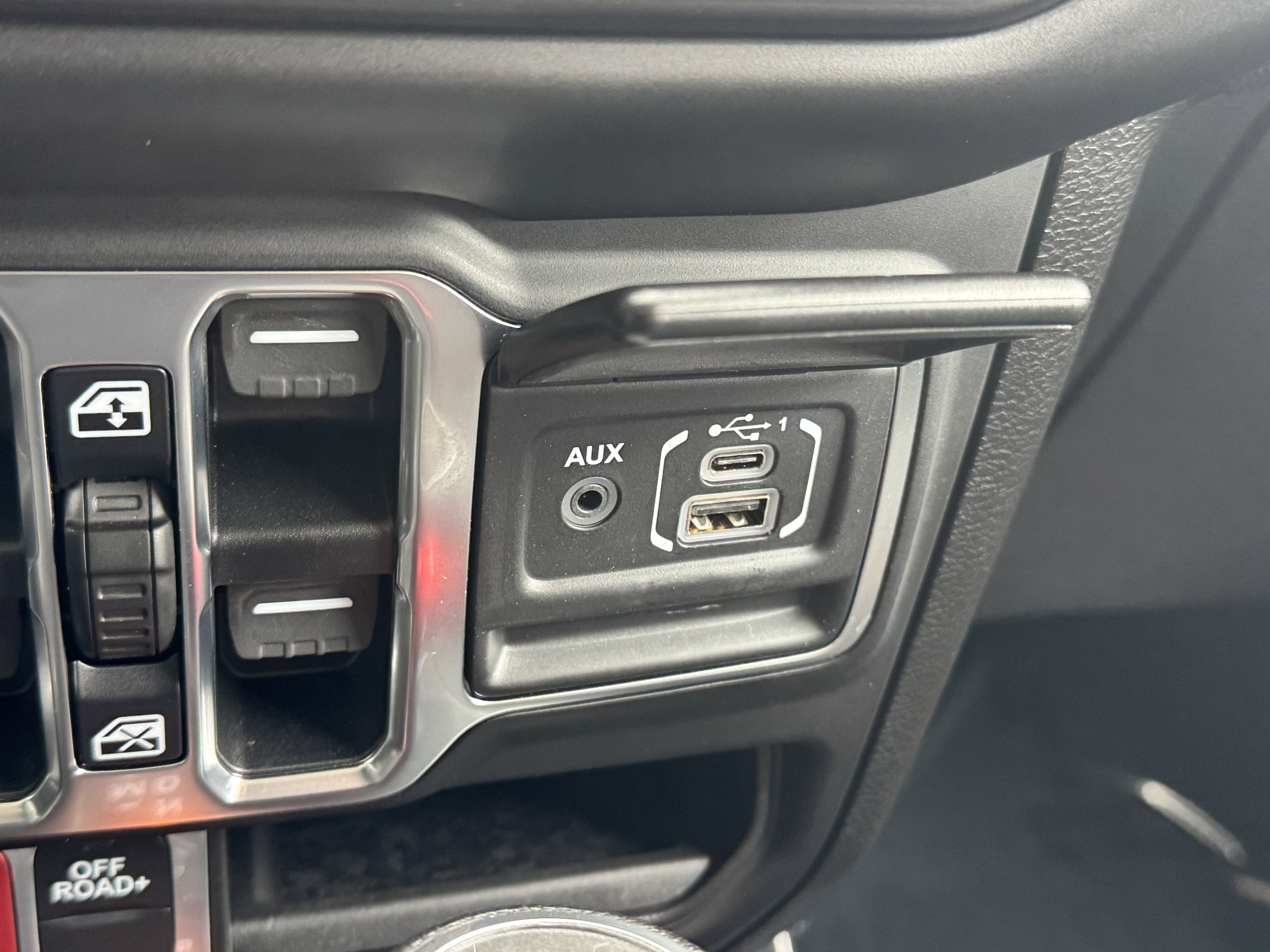 Used 2021 Jeep Gladiator Mojave image 19
