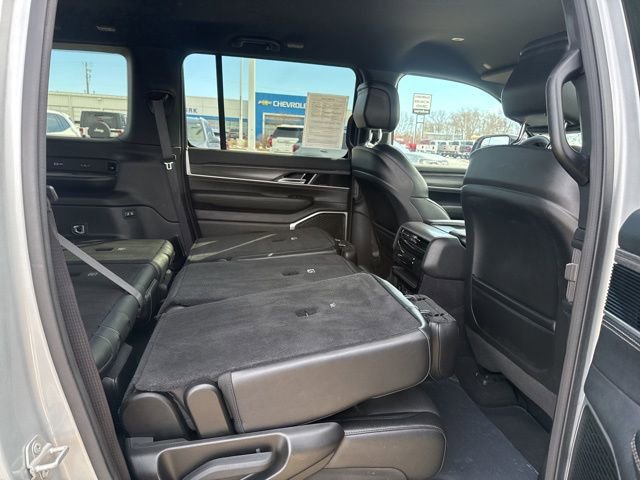 Used 2024 Jeep Wagoneer L Series II w/ Flexible Seating Group image 48