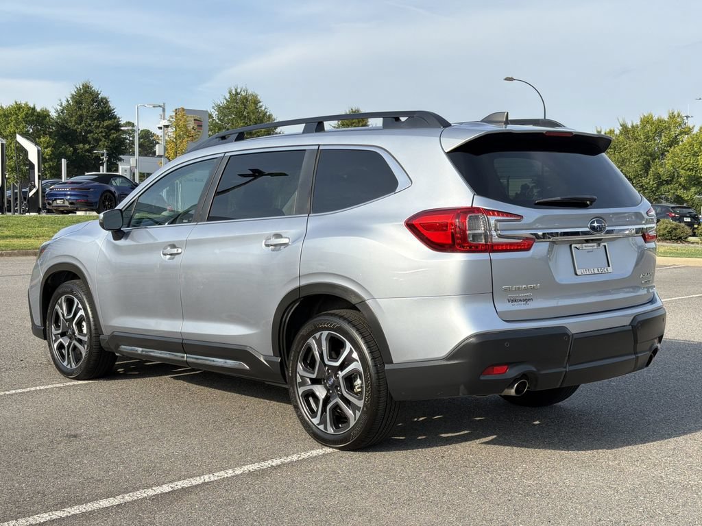 Used 2023 Subaru Ascent Limited AWD/4WD image 3