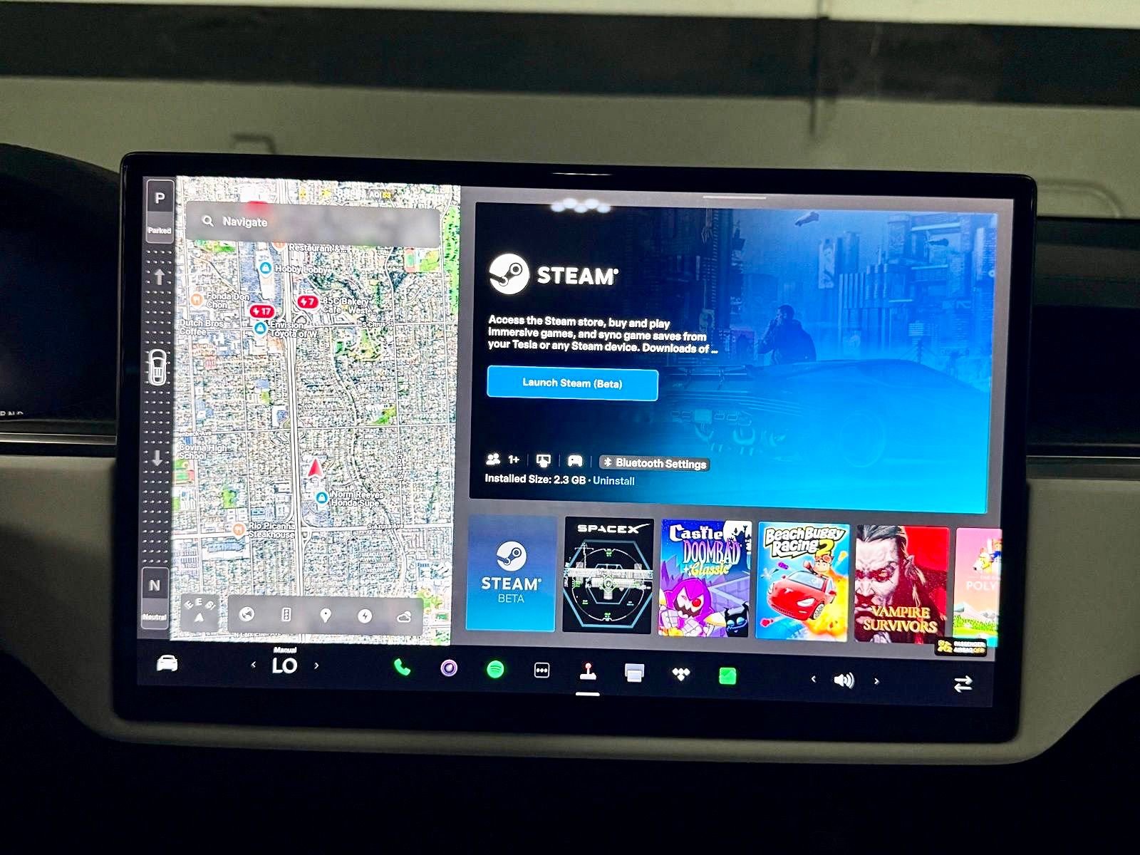 Used 2022 Tesla Model X Plaid image 31