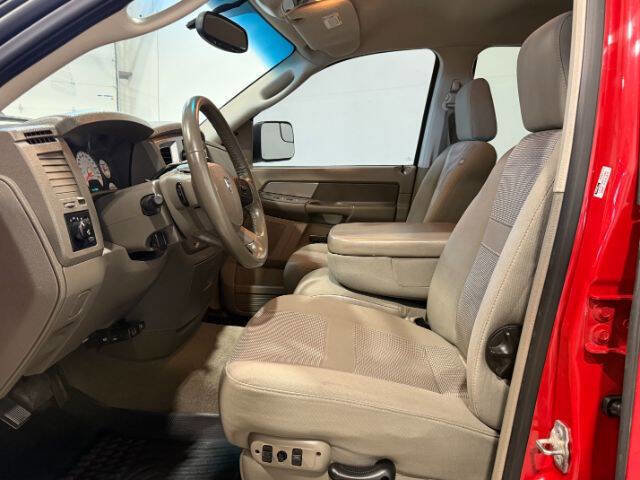 Used 2008 Dodge Ram 2500 Truck SLT w/ Popular Equipment Group AWD/4WD image 15