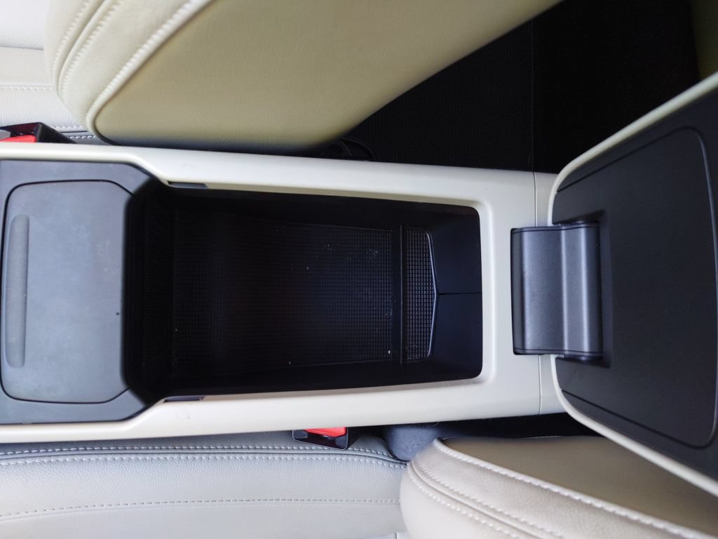 Used 2019 Volvo XC40 T5 Inscription AWD/4WD image 28