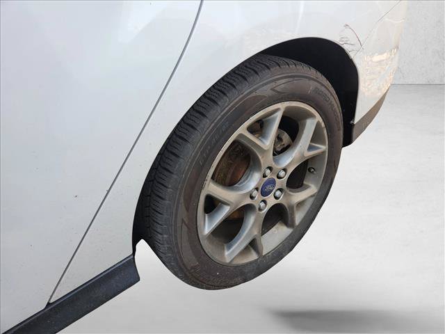 Used 2013 Ford Focus SE FWD image 10