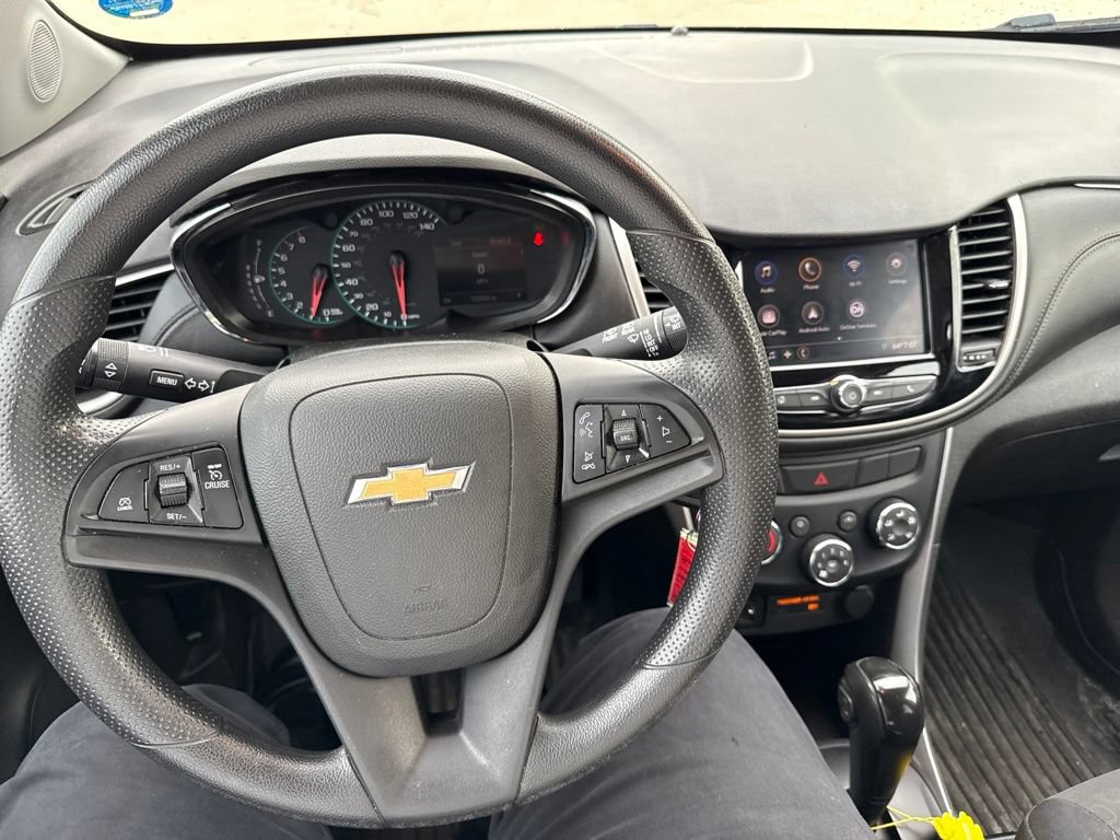 Used 2020 Chevrolet Trax LS w/ Tint and Cruise Package AWD/4WD image 18