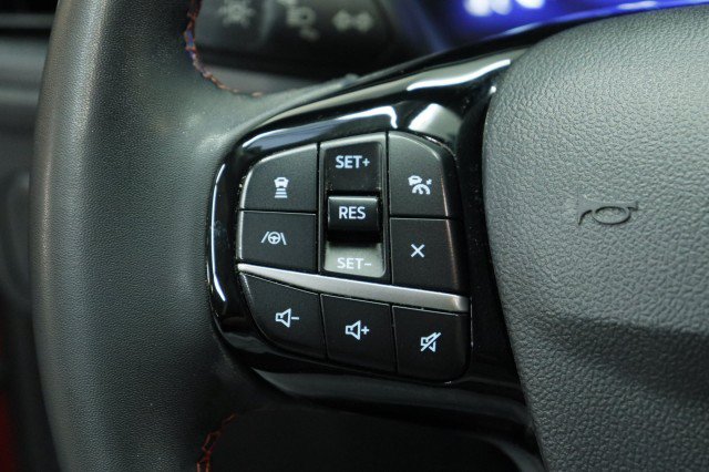Used 2022 Ford Escape SEL w/ SEL Stealth AWD Package image 11