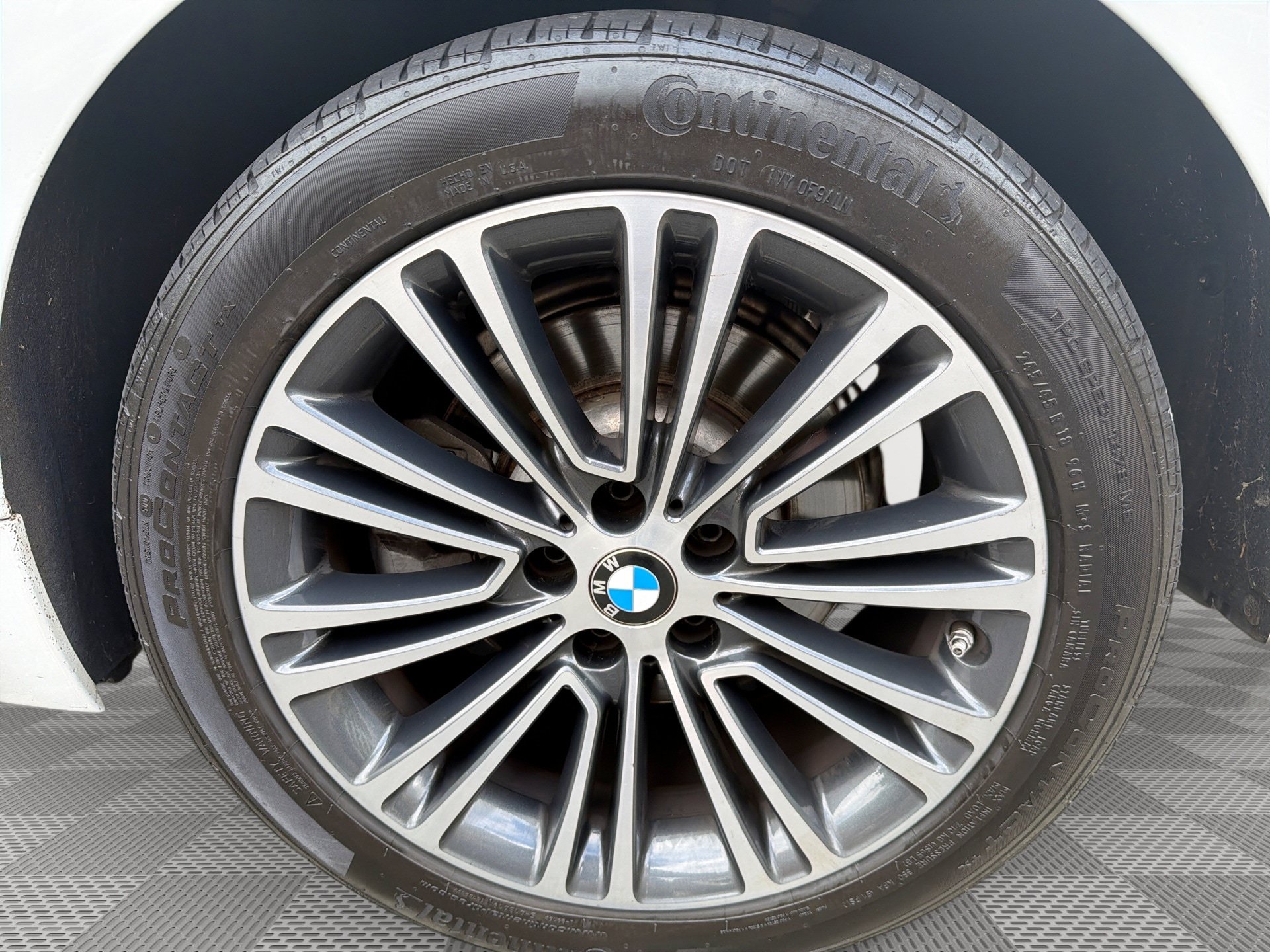 Used 2018 BMW 530i RWD image 29