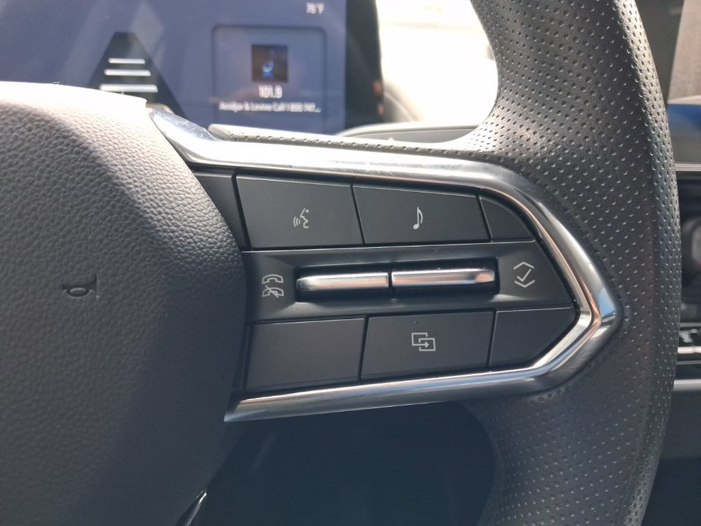 Certified 2025 Honda Prologue EX image 29