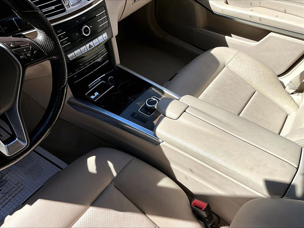 Used 2016 Mercedes-Benz E 350 4MATIC Wagon w/ Premium Package image 13