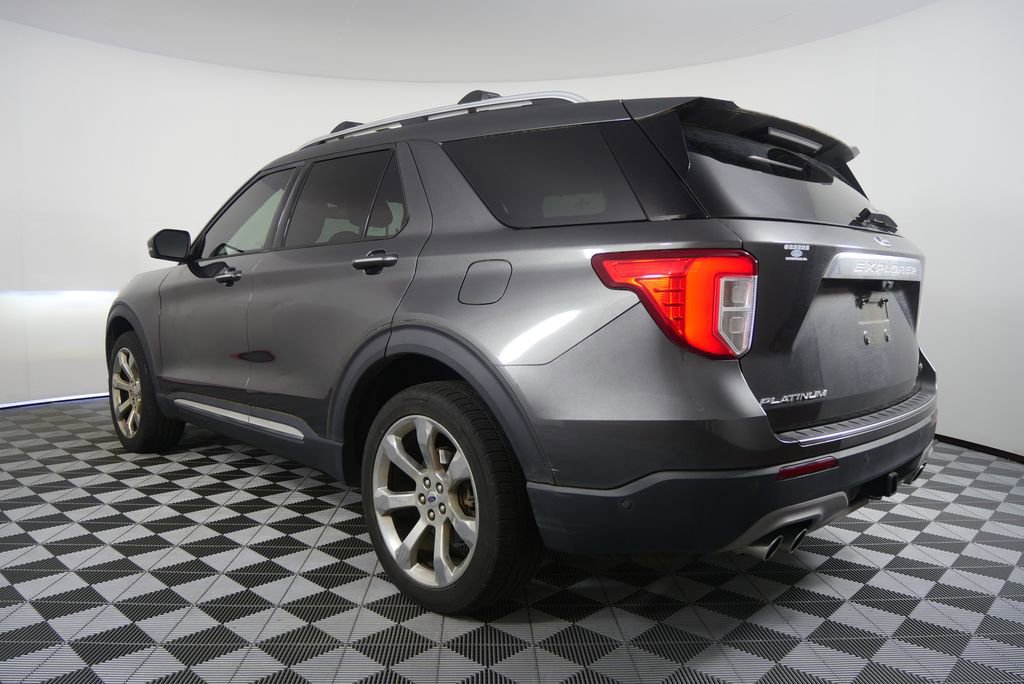 Used 2020 Ford Explorer Platinum w/ Premium Technology Package image 5