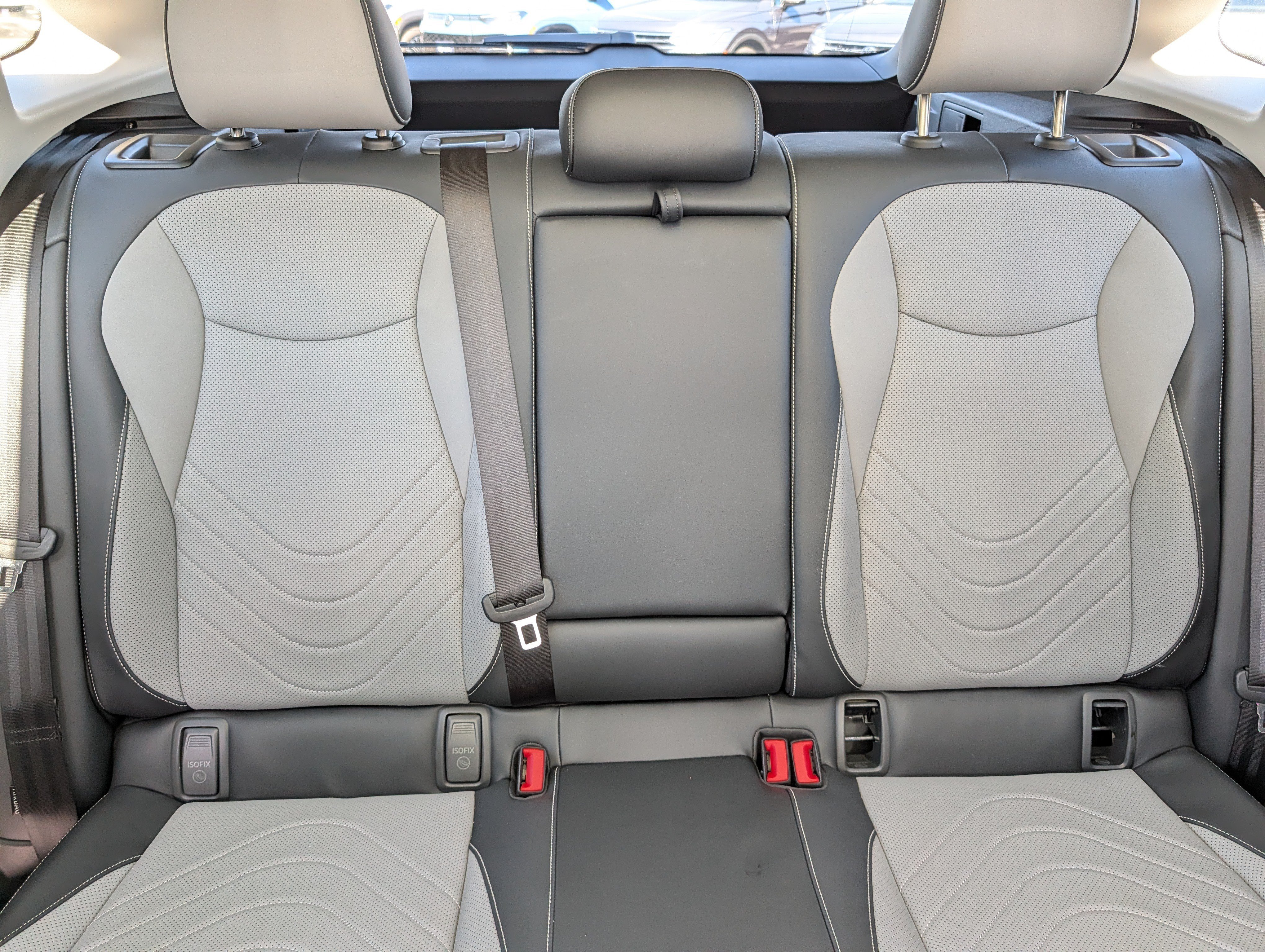 Certified 2026 Volkswagen Tiguan SE AWD/4WD image 13