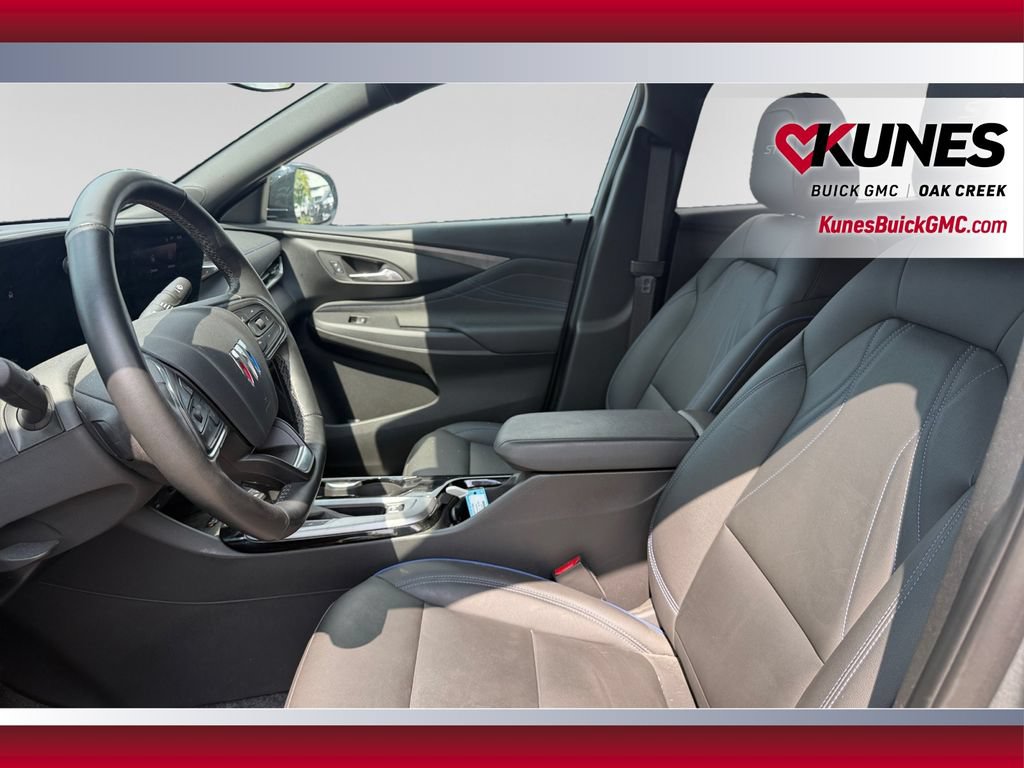 Used 2024 Buick Envista Sport Touring w/ Convenience I Package FWD image 22