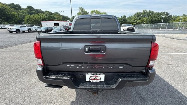 Used 2022 Toyota Tacoma SR image 4