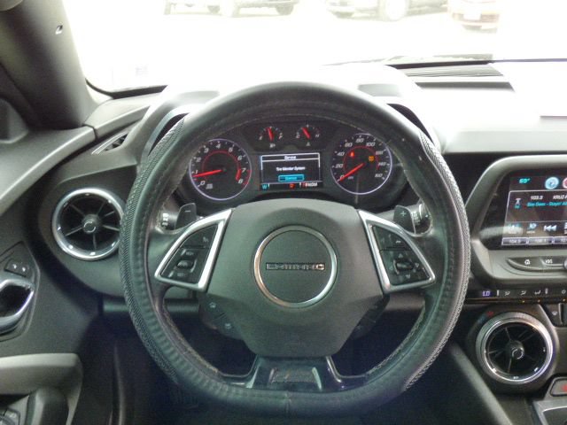 Used 2017 Chevrolet Camaro LT w/ Technology Package RWD image 16