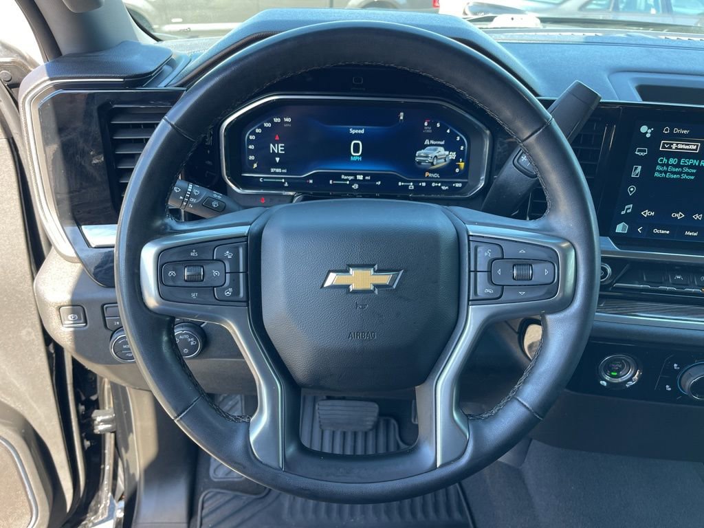 Used 2024 Chevrolet Silverado 1500 LT image 15