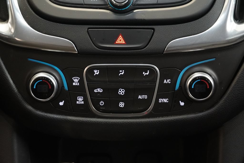 Used 2018 Chevrolet Equinox LT FWD image 21